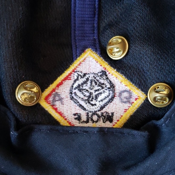Boy Scout Wolf Hat with Pins Size S/M - Picture 7 of 8